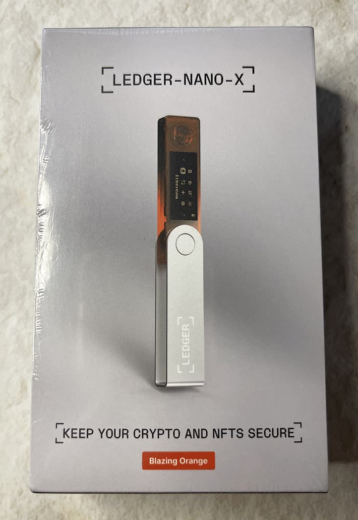 Ledger Nano Xのパッケージ表面